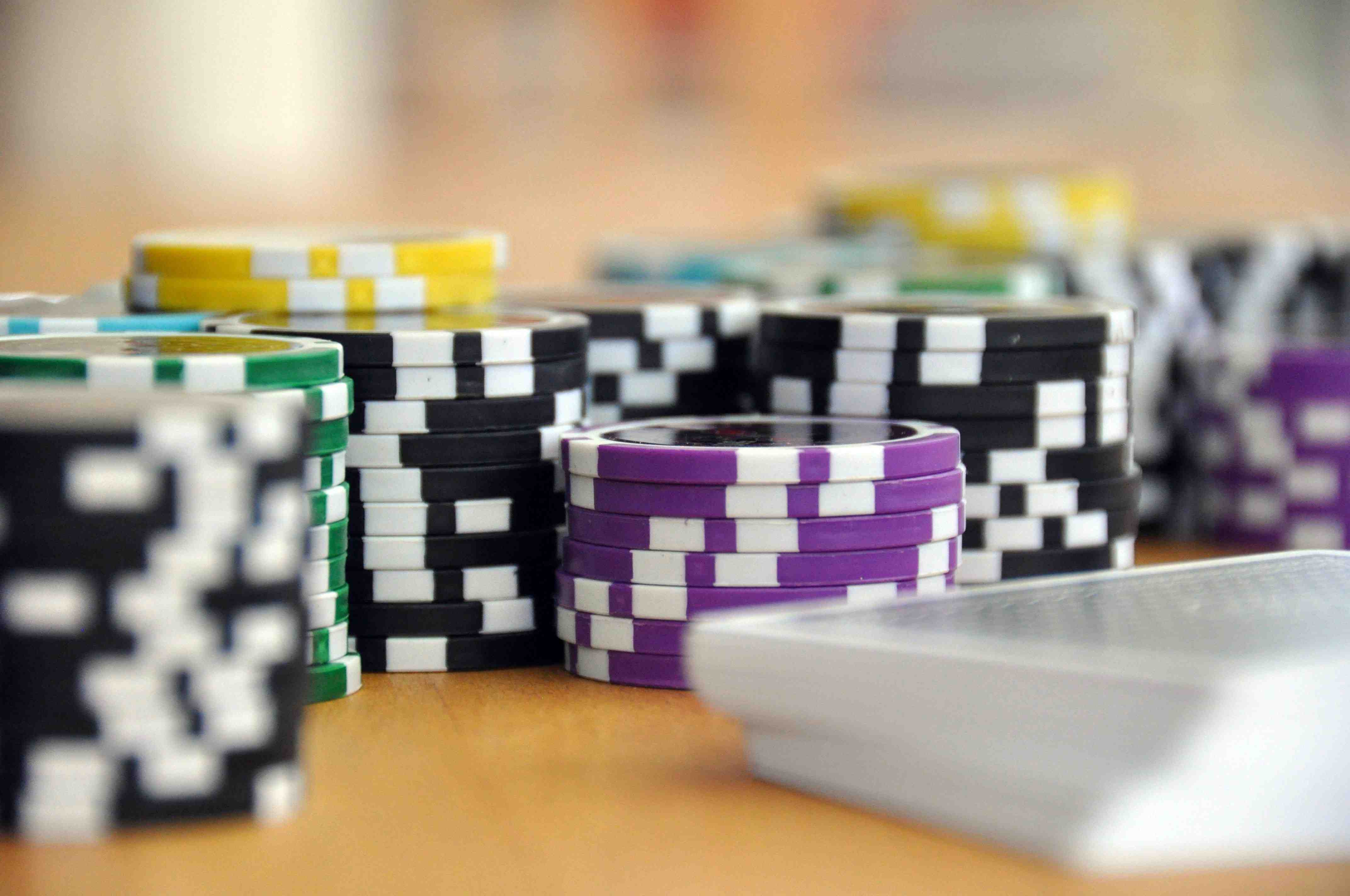 8rp live casino dealer sungguhan baccarat roulette blackjack